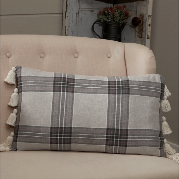 Plaid Farmhouse Linen Throw Pillow Cover - Picture 1 of 4